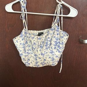 Forever 21 cropped tank top. Size small